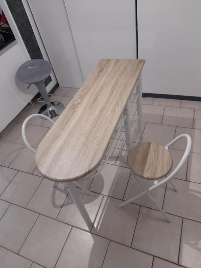 Ferienwohnung Chez Sabine Et Patrick Narbonne Exterior foto