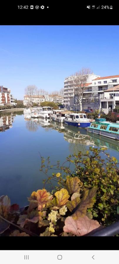 Ferienwohnung Chez Sabine Et Patrick Narbonne Exterior foto