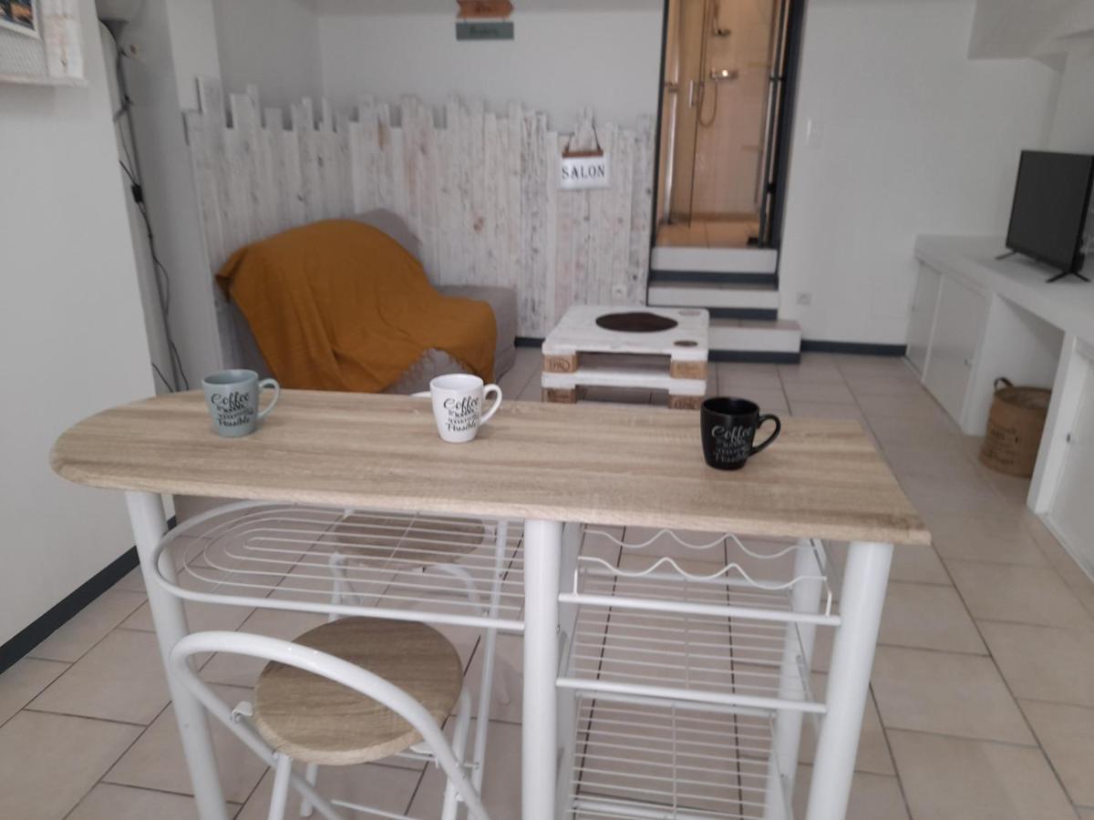 Ferienwohnung Chez Sabine Et Patrick Narbonne Exterior foto